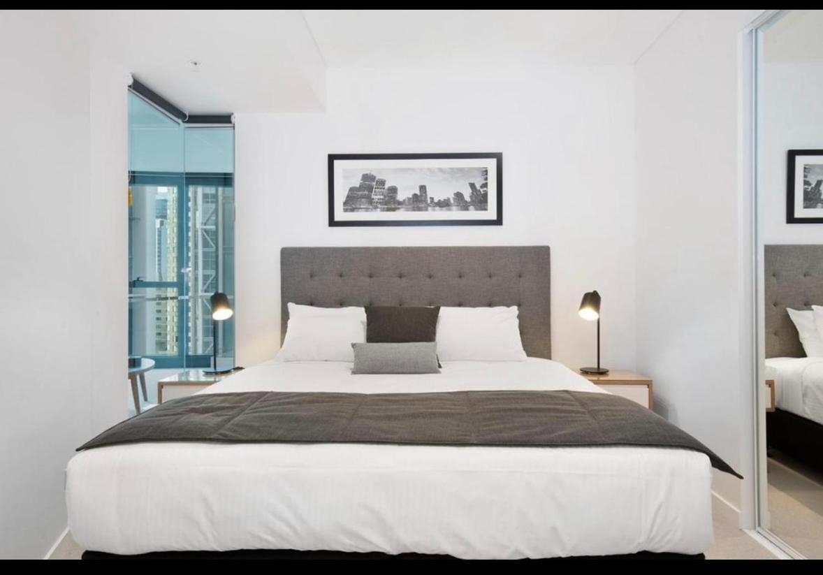 Sky View Apartment