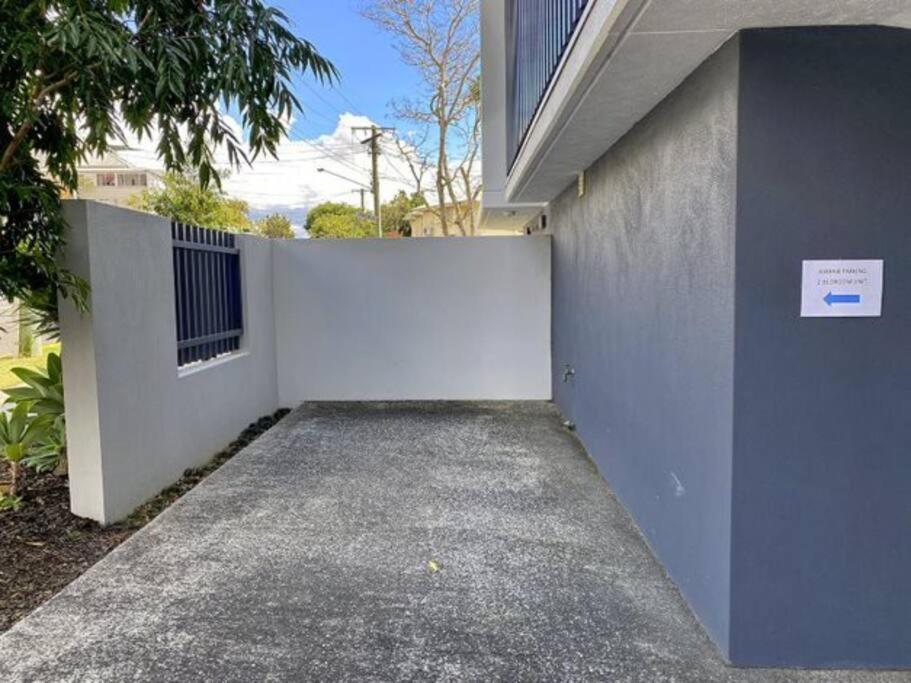 Apartment Location, Location, Location - Very Large