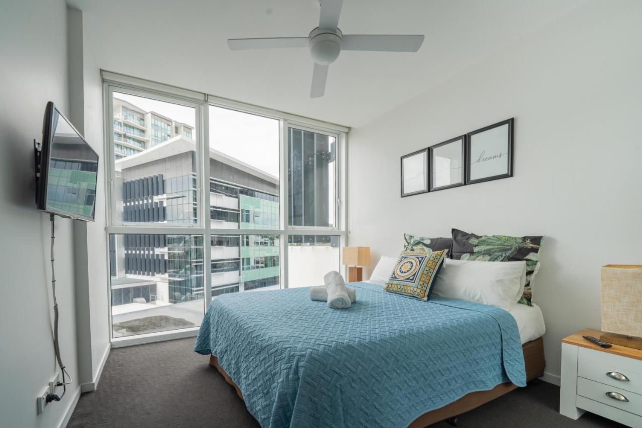 Apartment Fortitude Valley View 1b1b W Shared Pool Gym *