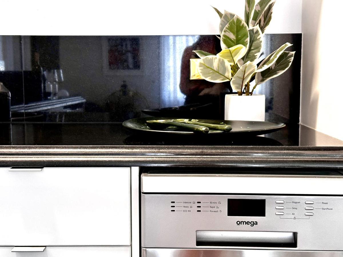 Apartment St Tropez Brisbane