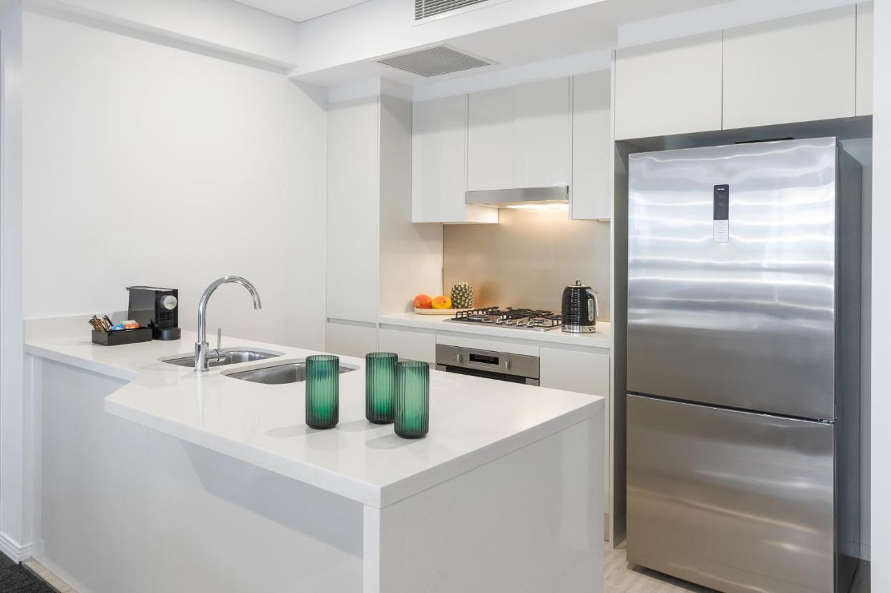 Hotel Meriton Herschel Street, 5*