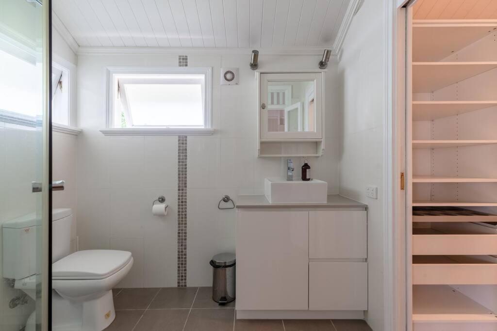 Apartment Quaint & Cosy 1 Bedroom In Queenslander. *