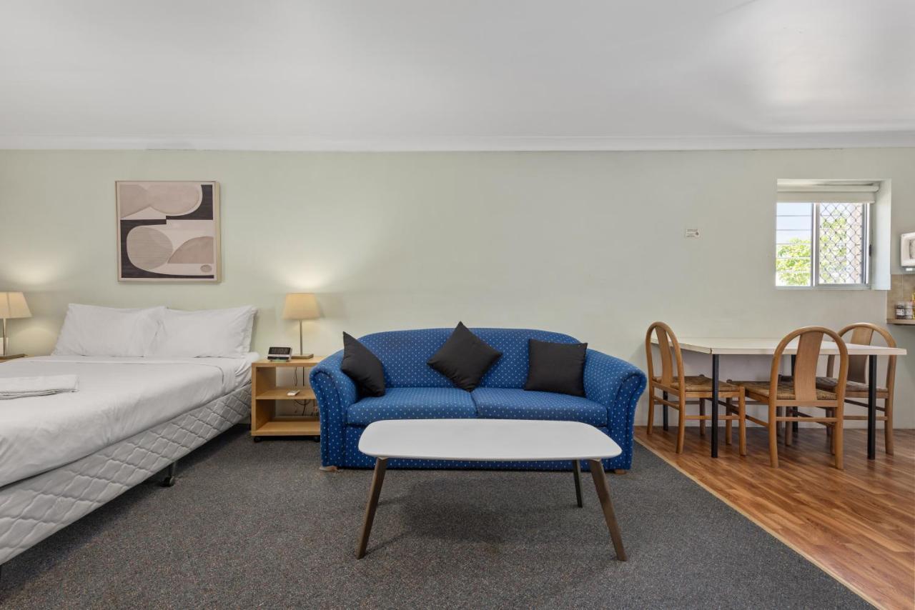 Motel Paramount