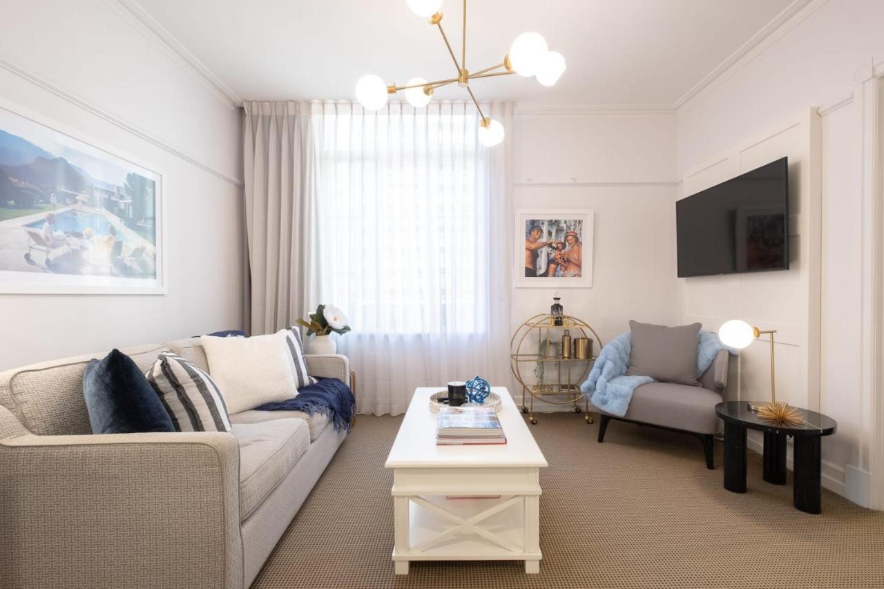 St Tropez Brisbane