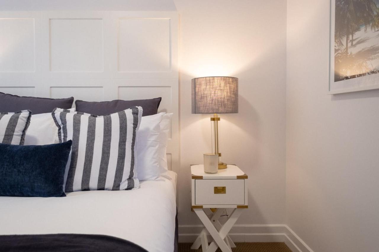 St Tropez Apartment