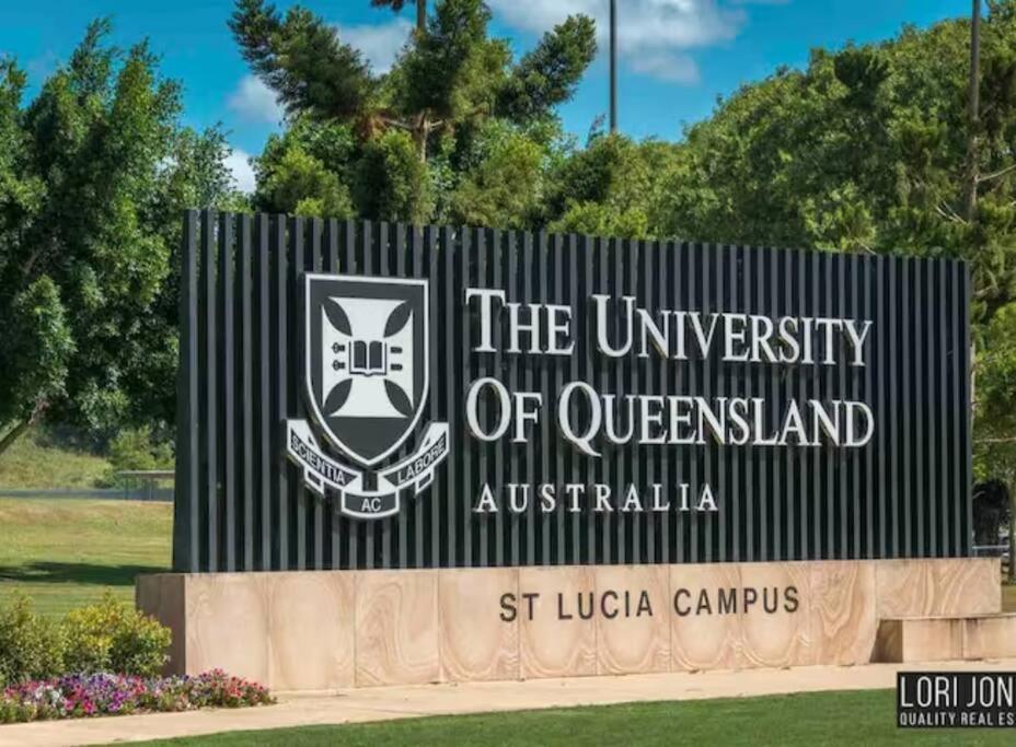 Apartment Relax In 2b2b Chateau Near Uq With Parking+balcony Brisbane