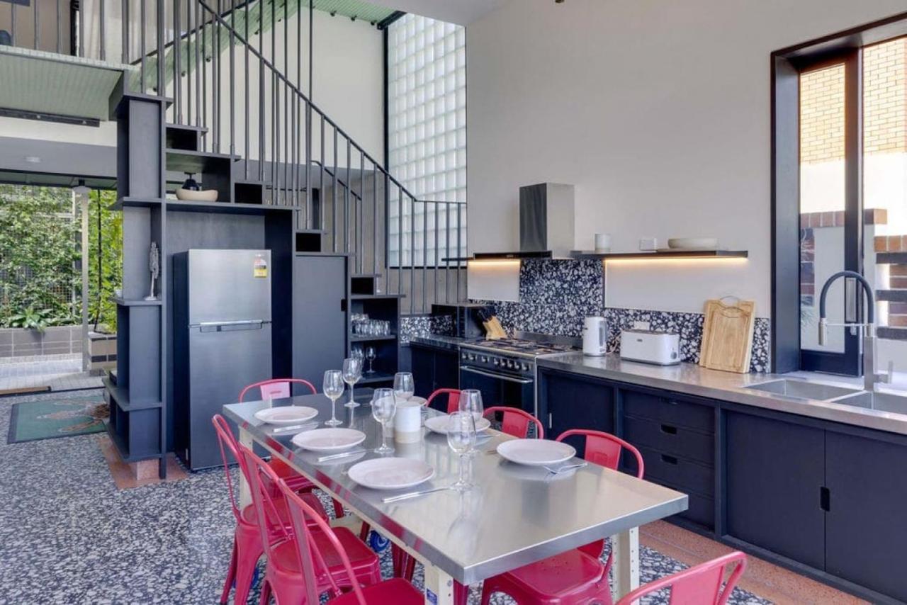 Apartment Escape 2 The New 3bed Highgate Hill *
