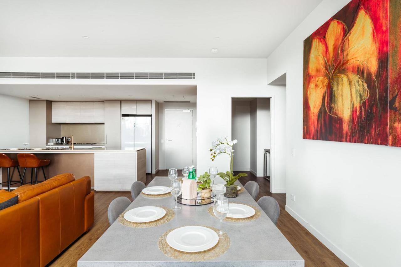 Multi Million River View 3bd Penthouse At Southbank