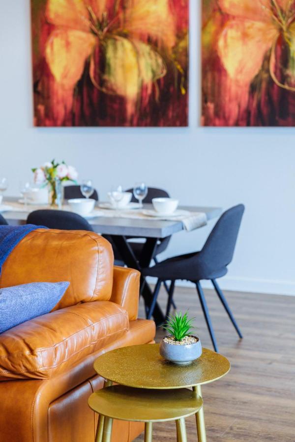 Multi Million River View 3bd Penthouse At Southbank *