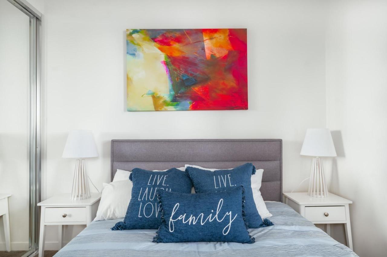 Multi Million River View 3bd Penthouse At Southbank Apartment Brisbane