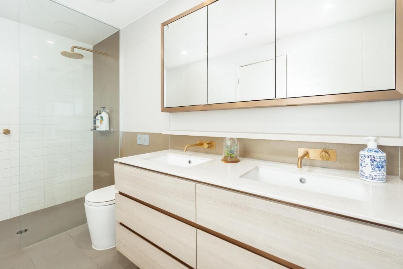 Multi Million River View 3bd Penthouse At Southbank Apartment