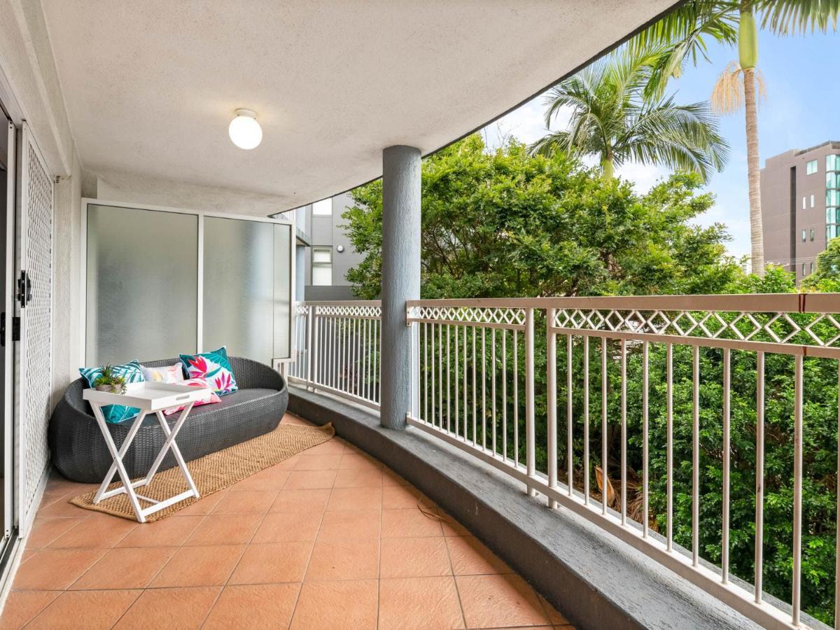 Apartment Spacious 2 Bed 2 Bath At South *
