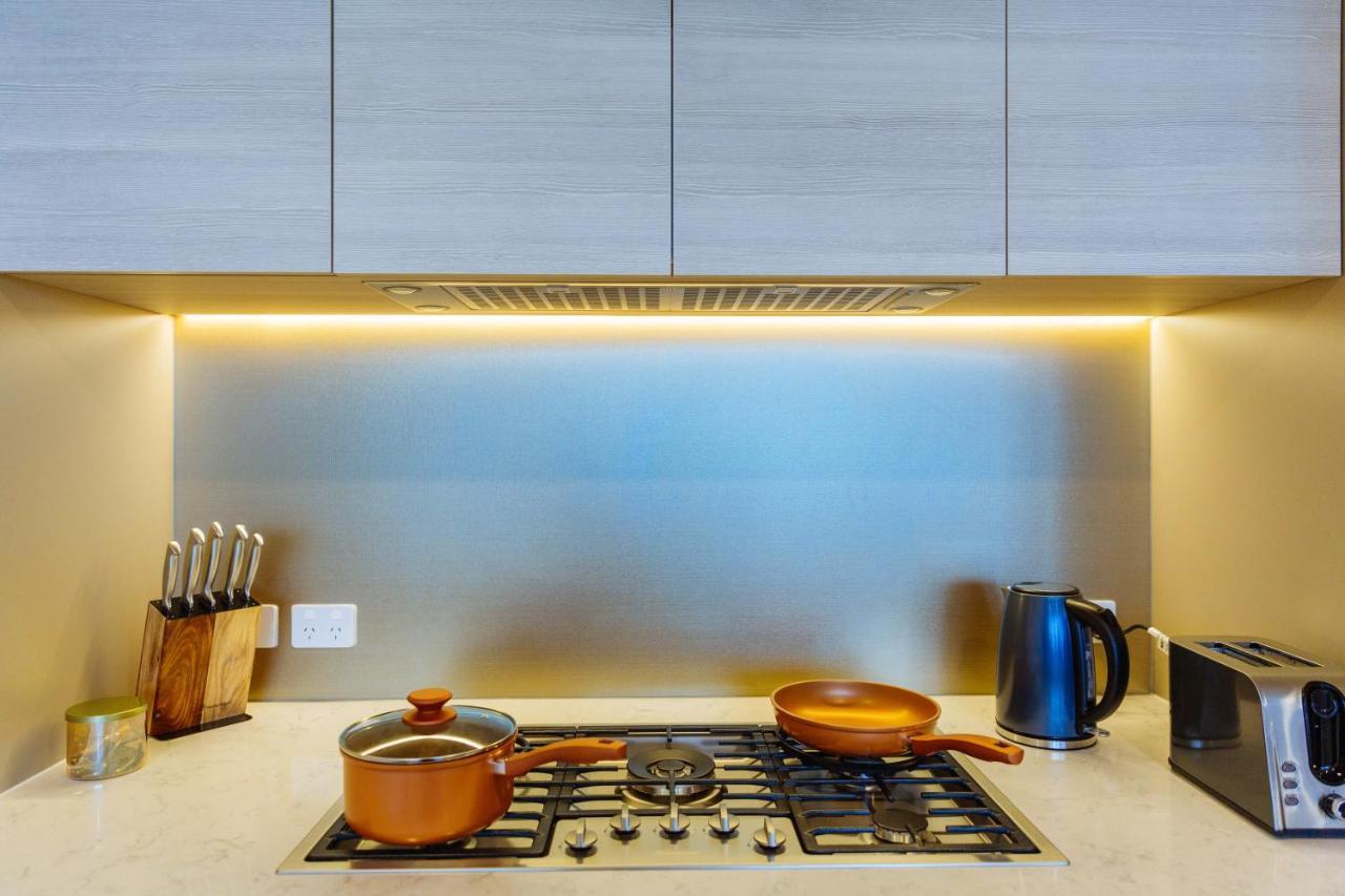 Multi Million River View 3bd Penthouse At Southbank Apartment Brisbane