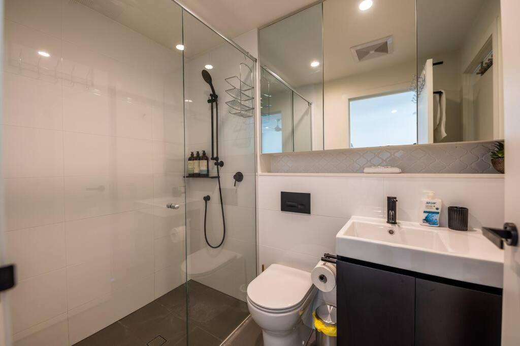 Modern 1-br Apt With Pool Access Apartment *