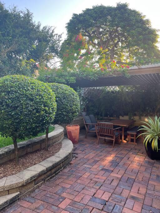 Garden 1brm Private & Spacious