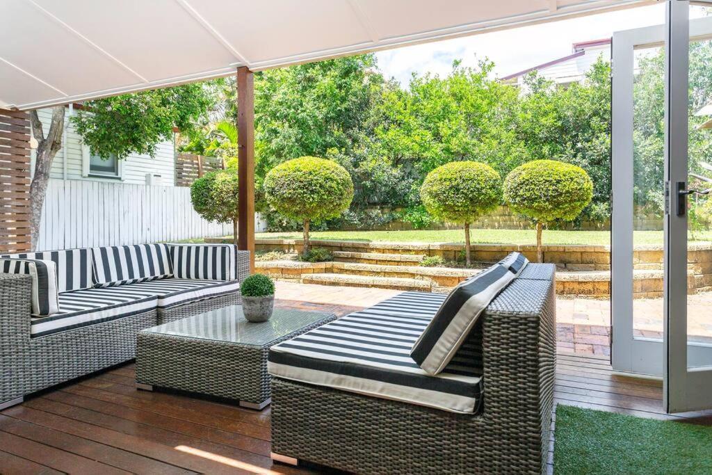Garden 1brm Private & Spacious Apartment *