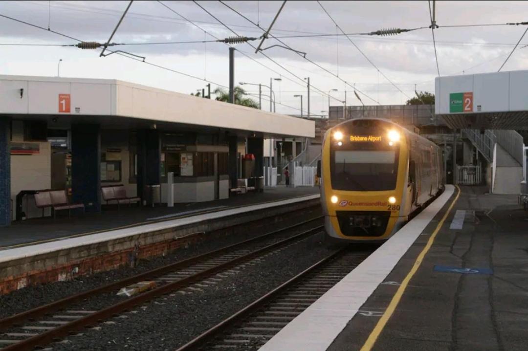 Spacious Close To Cbd And Airport Holiday home *