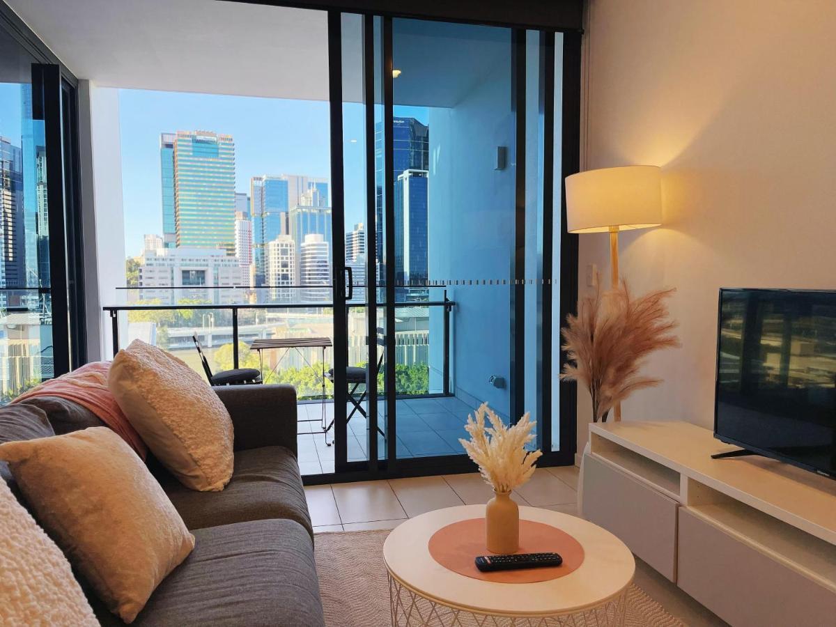 Skyline View 2beds River View Apartment Brisbane
