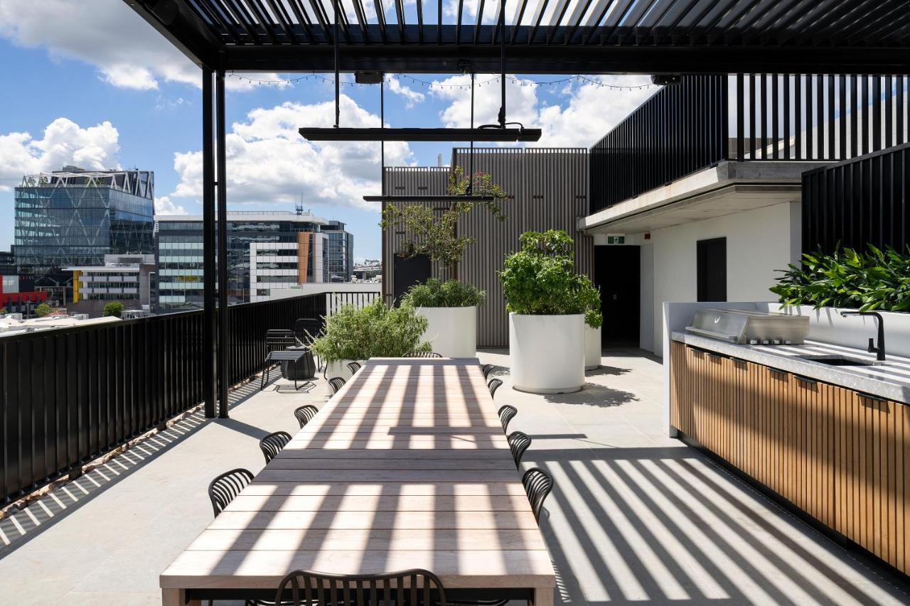 Apartment Alfred & Turner Apartments, Luxury 2 Bedroom In The Heart Of The Valley *