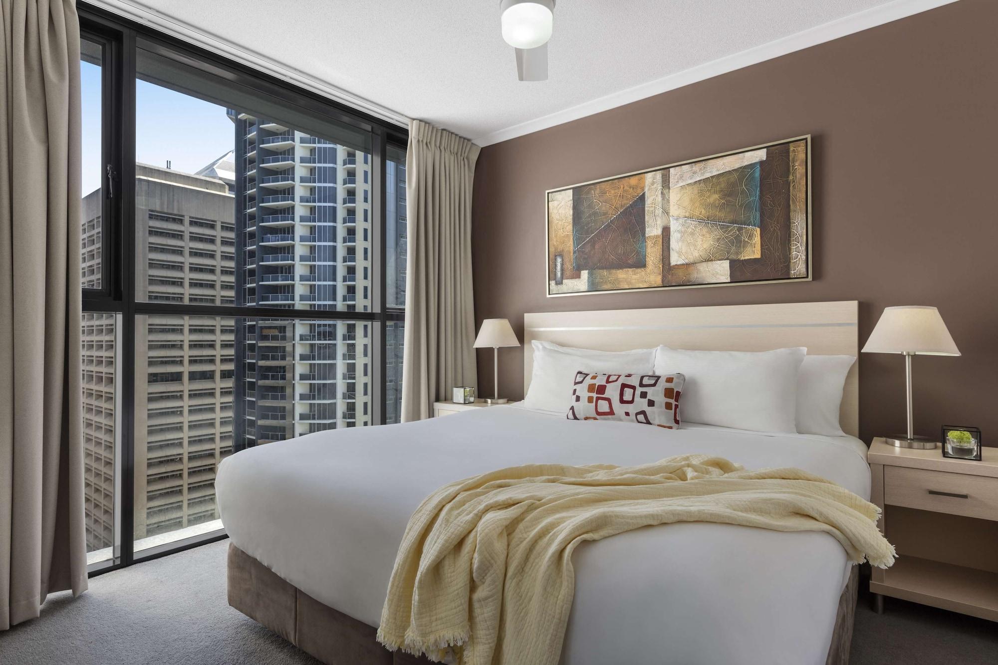 Oaks River Aparthotel 4*