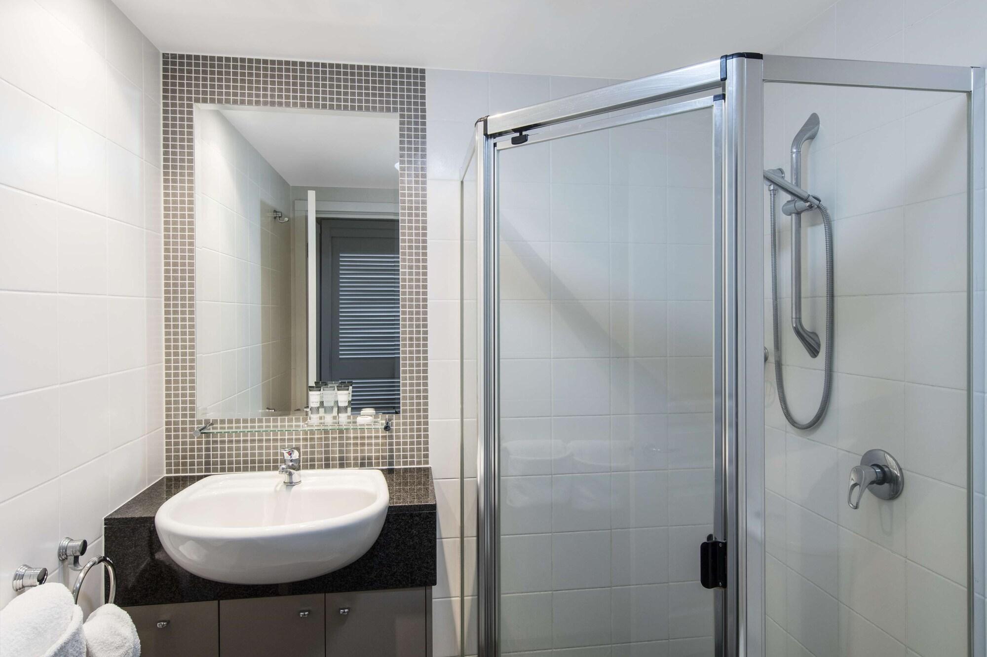 Aparthotel Oaks Mews 4*
