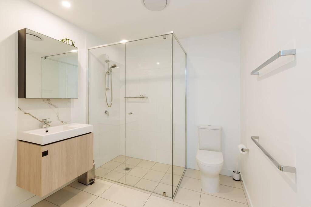1bedroom 1bath 1carpark Wifi Gym Pool Apartment *