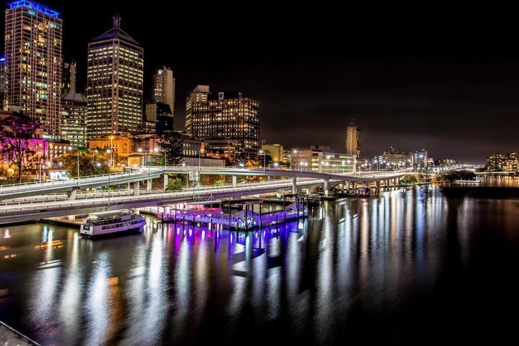 1bedroom 1bath 1carpark Wifi Gym Pool * Brisbane