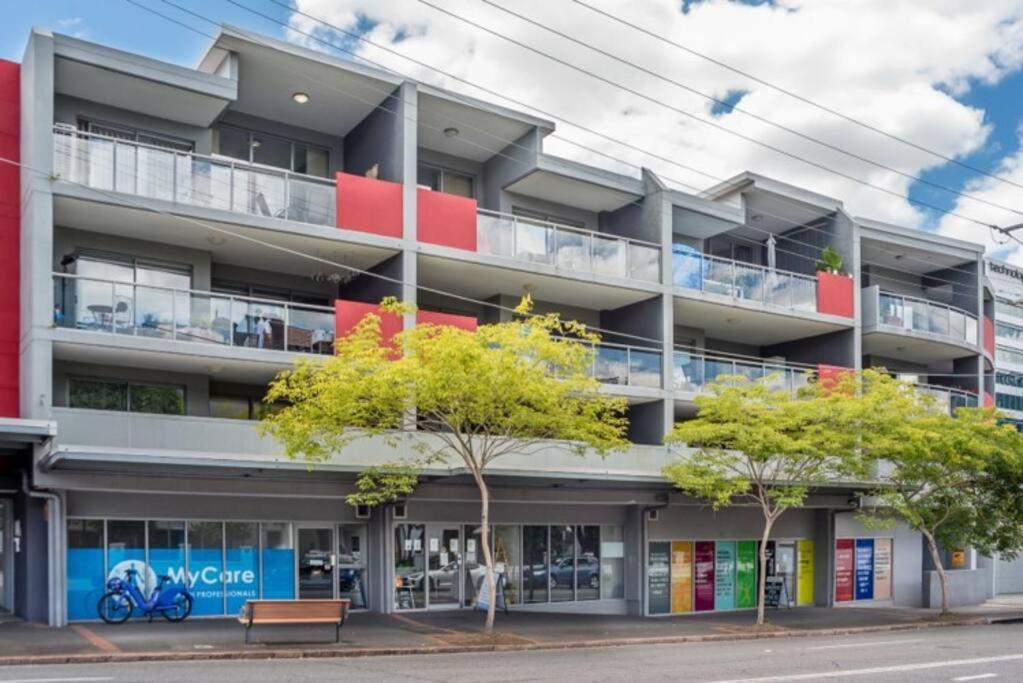 Urban Comfort Apt With Pool And Car Park Apartment Brisbane