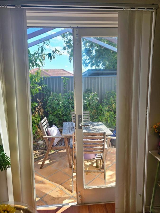 11 Chartwell Guest house *