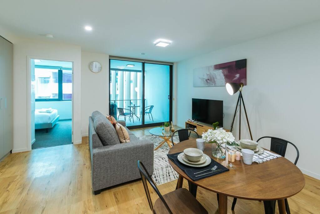 Apartment South Epicentre - 1 Bedroom Brisbane
