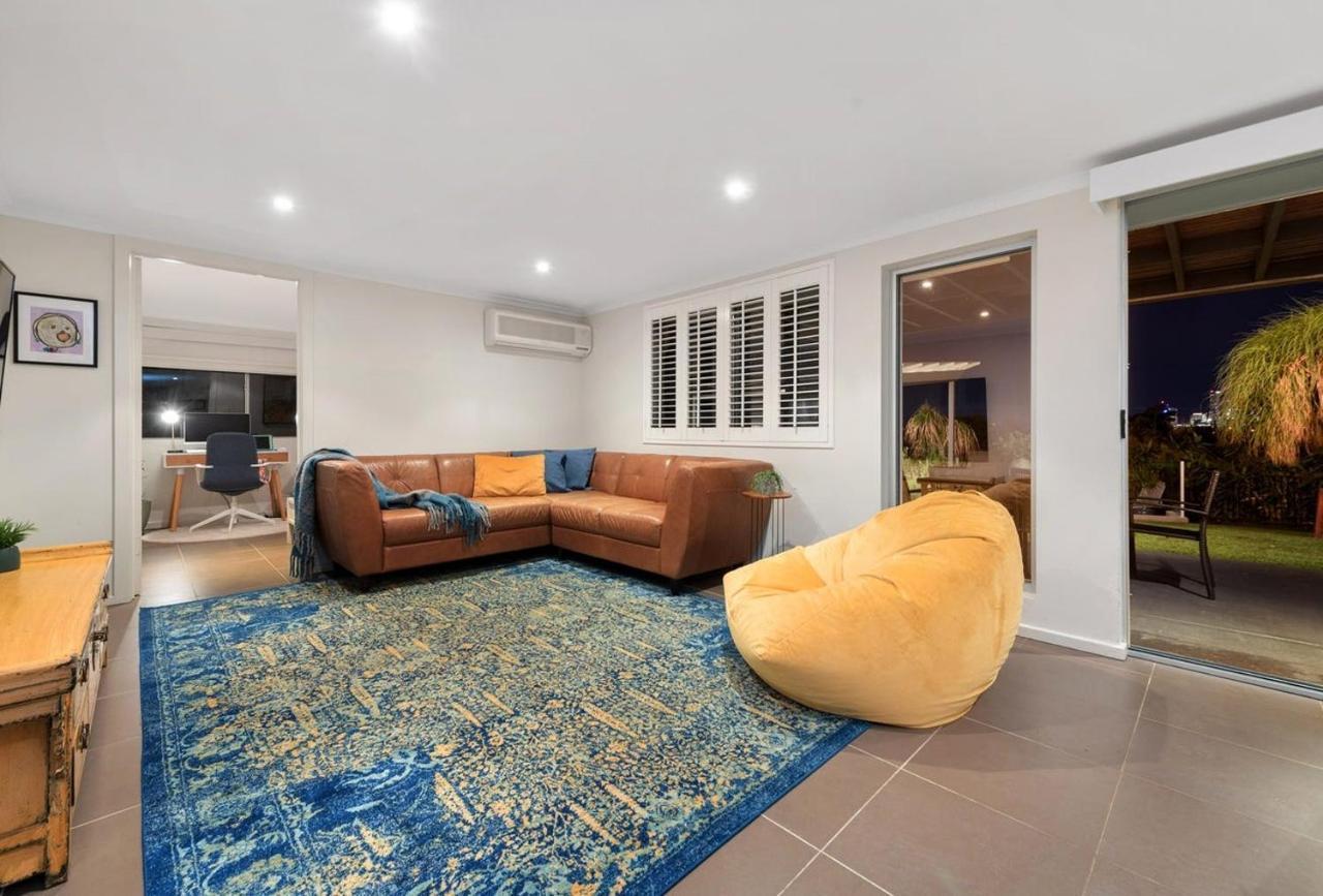 Luxurious With Spectacular Views * Brisbane