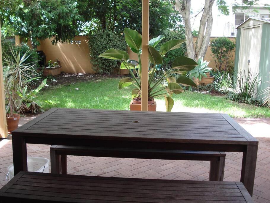 Cool Flat - 2 Bed & Office