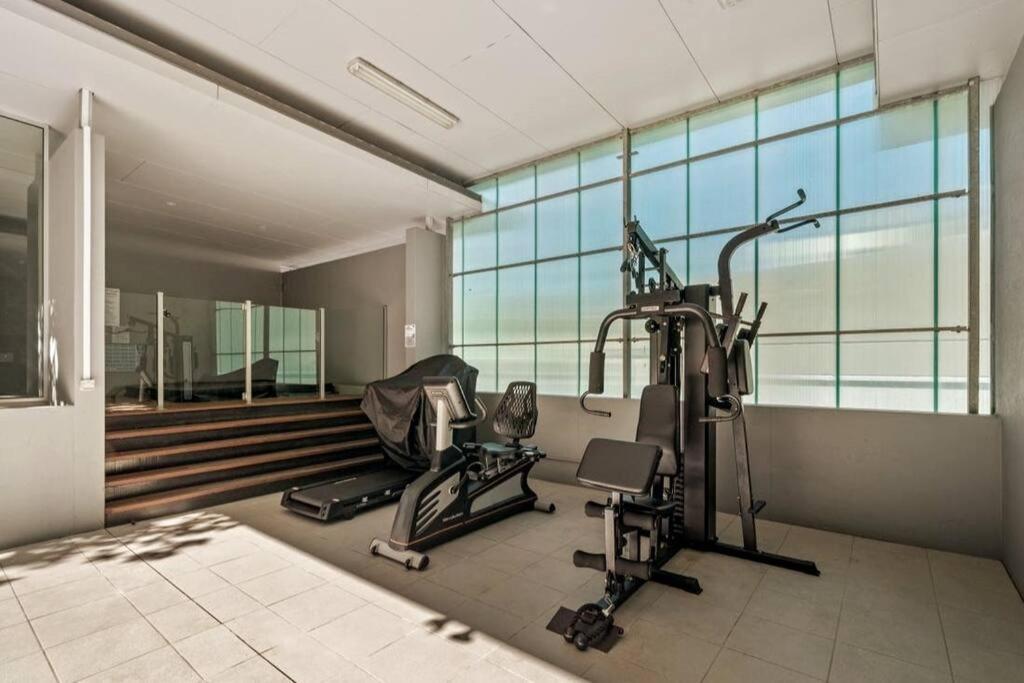 Wild Luxe Exec - Free Parking & 100mps+wifi * Brisbane