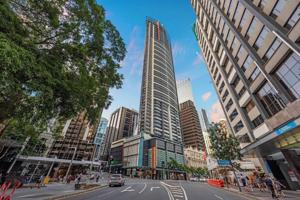Breathtaking! 2bed/2bath/1car/pool ~ Cbd