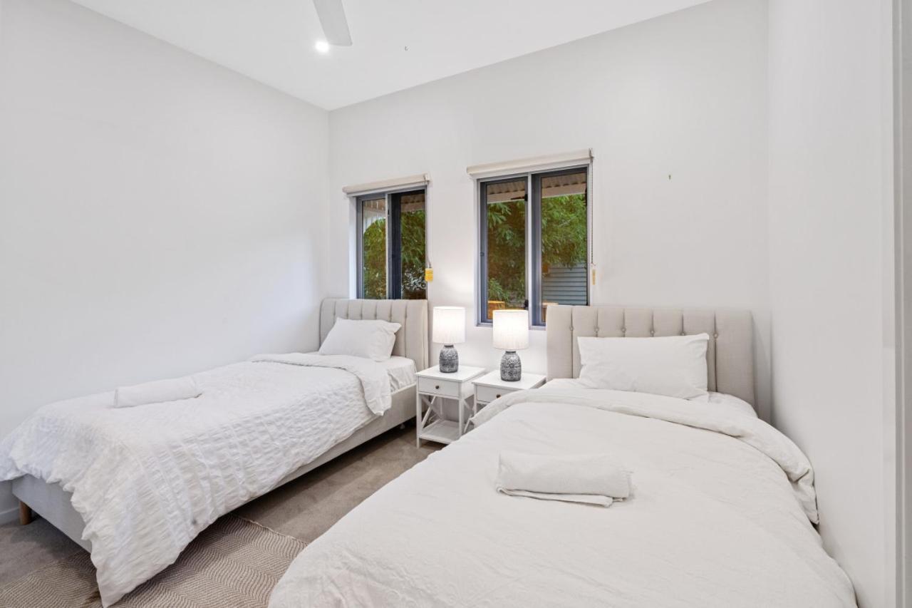 The Hampton Retreat - 6br 16 Guest Pet Friendly House Brisbane