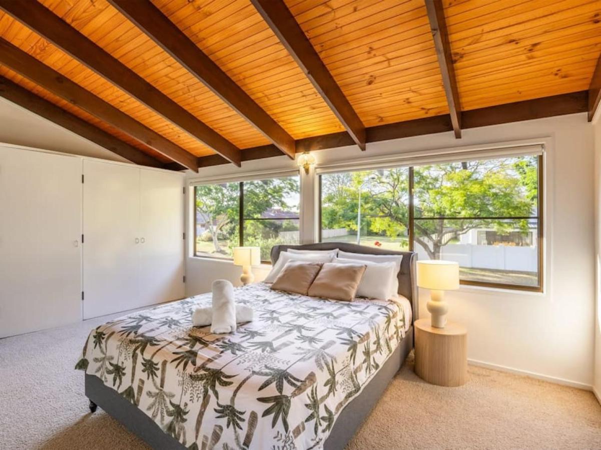 Holiday home Hidden Bali Style 5br House In Robertson