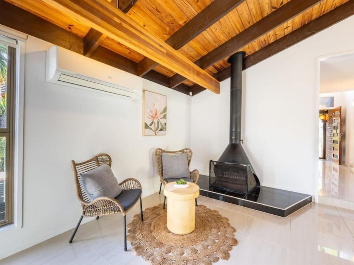 Hidden Bali Style 5br House In Robertson Holiday home *