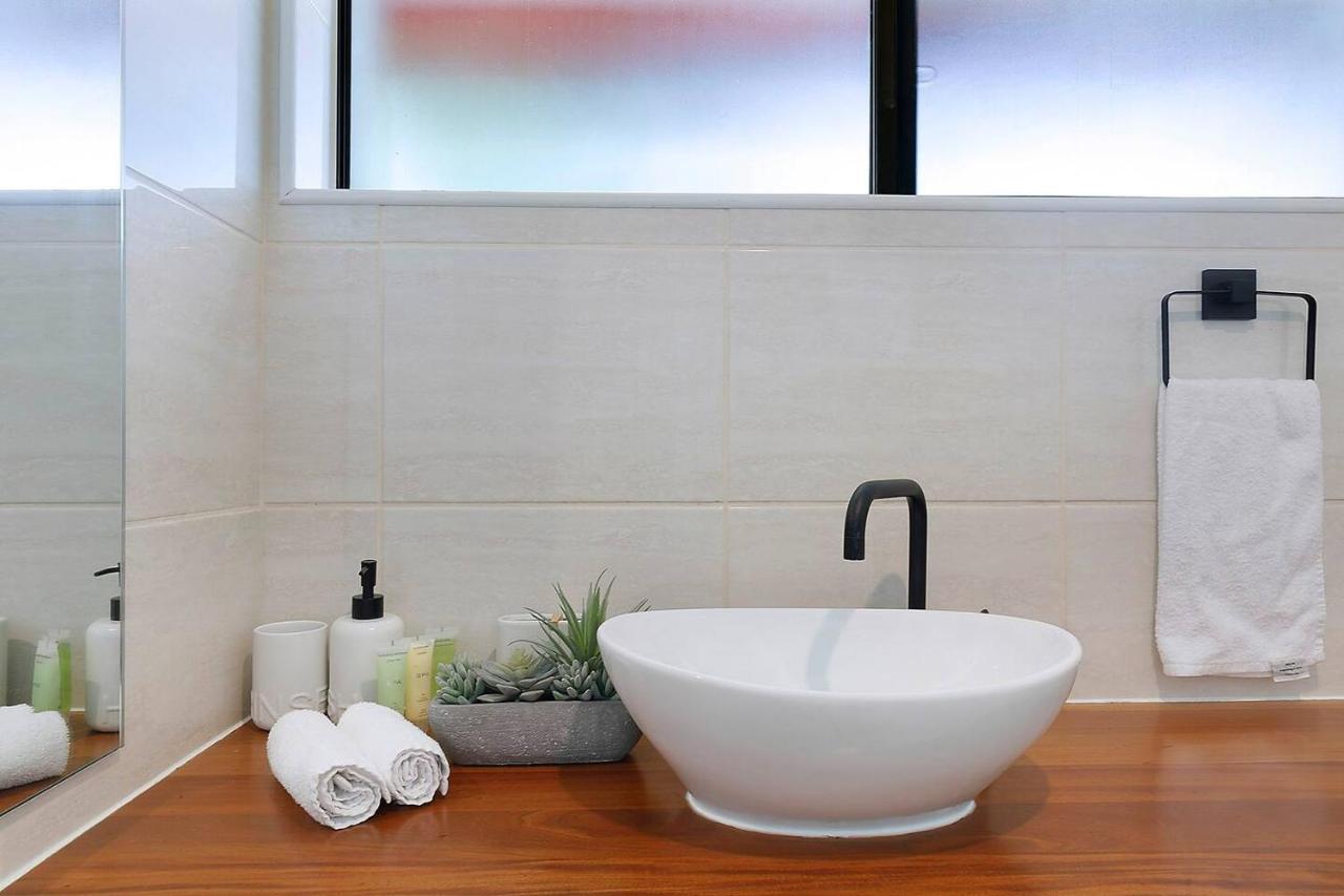 Holiday home Tropical Dreaming In The Heart Of Indooroopilly Brisbane
