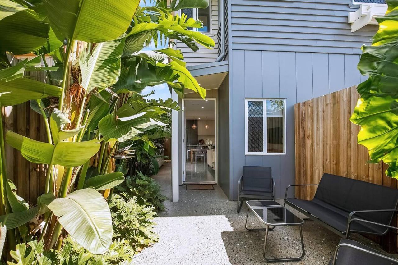 Nundah's Lush Haven - Serene Family Townhouse Escape Holiday home Brisbane
