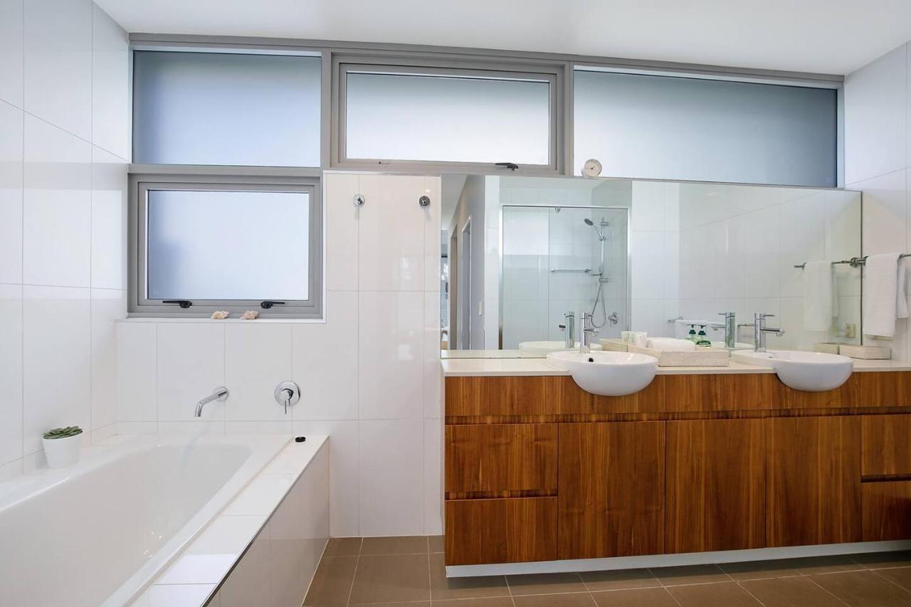 The Sun Catcher - A Trendy South Townhouse Brisbane