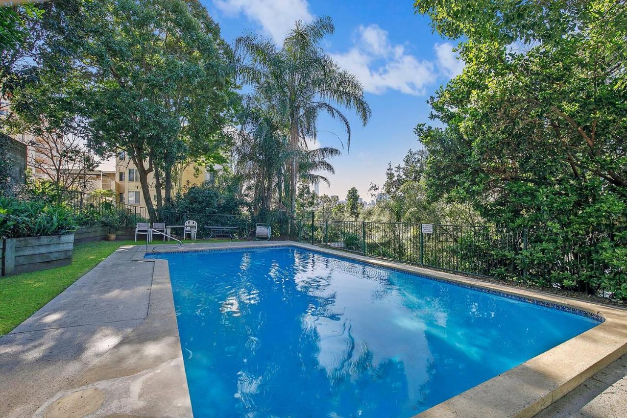 'riverside Terrace' Inner-city Retro-chic With Pool * Brisbane