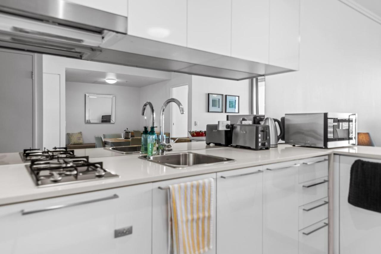 1-bedroom Riverfront With Pool * Brisbane