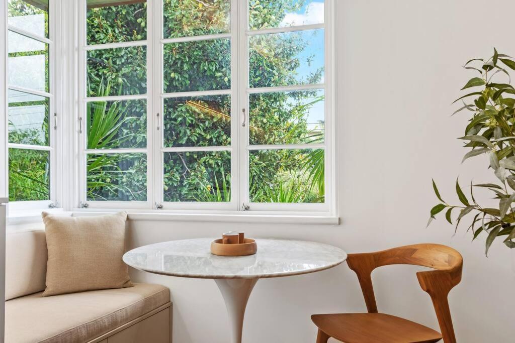 Casa Bonita! 1bed/1bath/1car ~ New Farm Brisbane