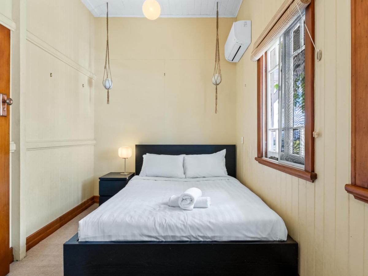 Toowong - Stunning Sweet 3br Family House Brisbane