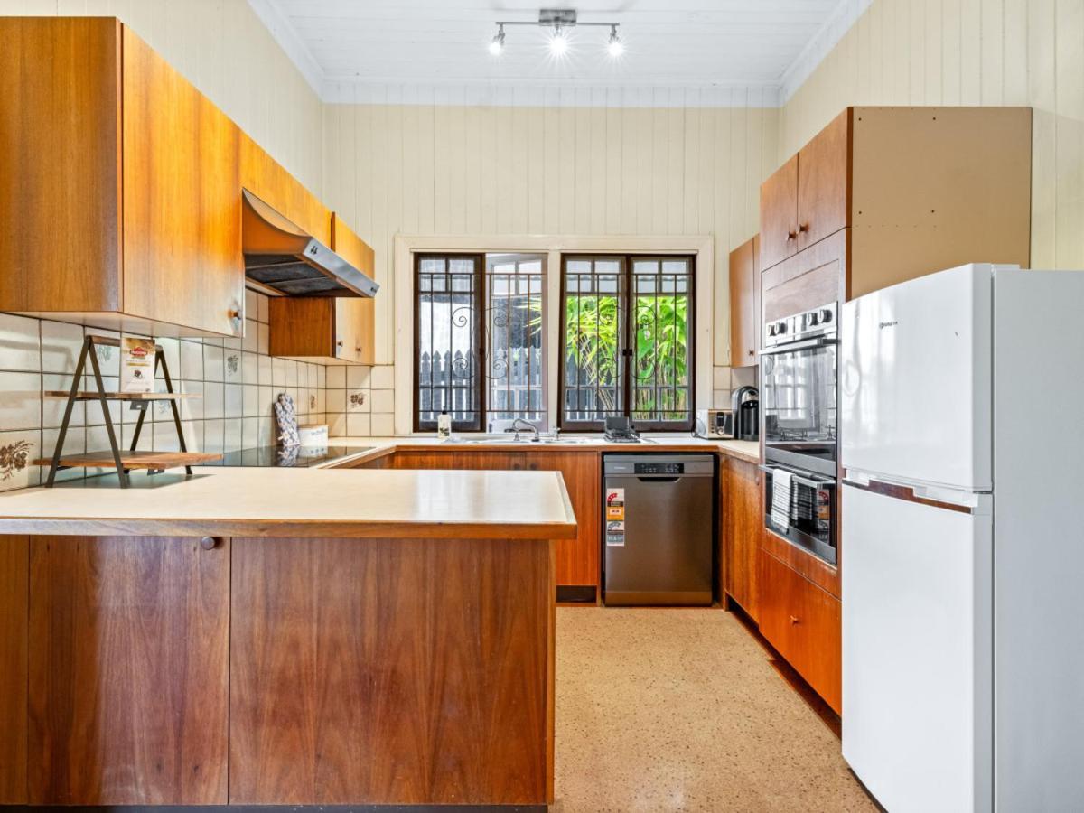 Toowong - Stunning Sweet 3br Family House *