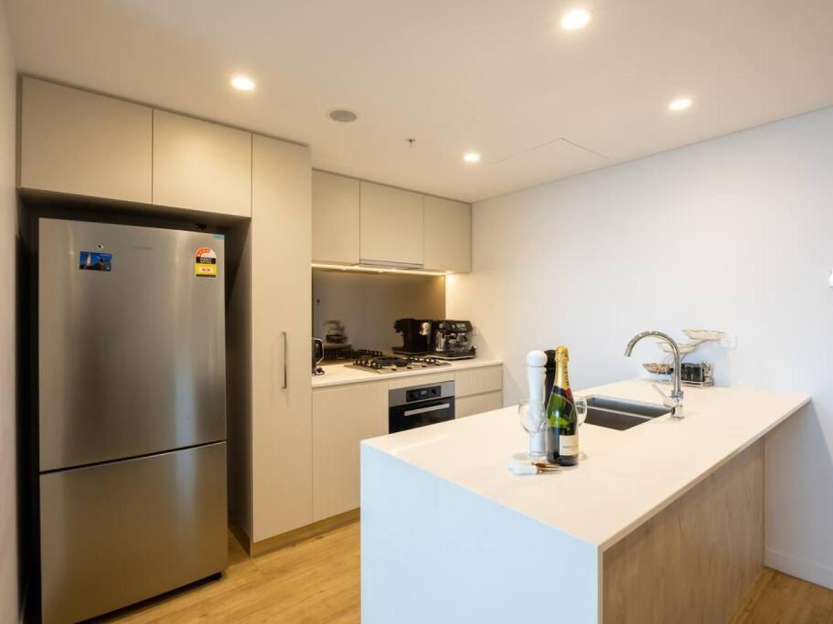 Apartment Stunning River Views 2br Centre *