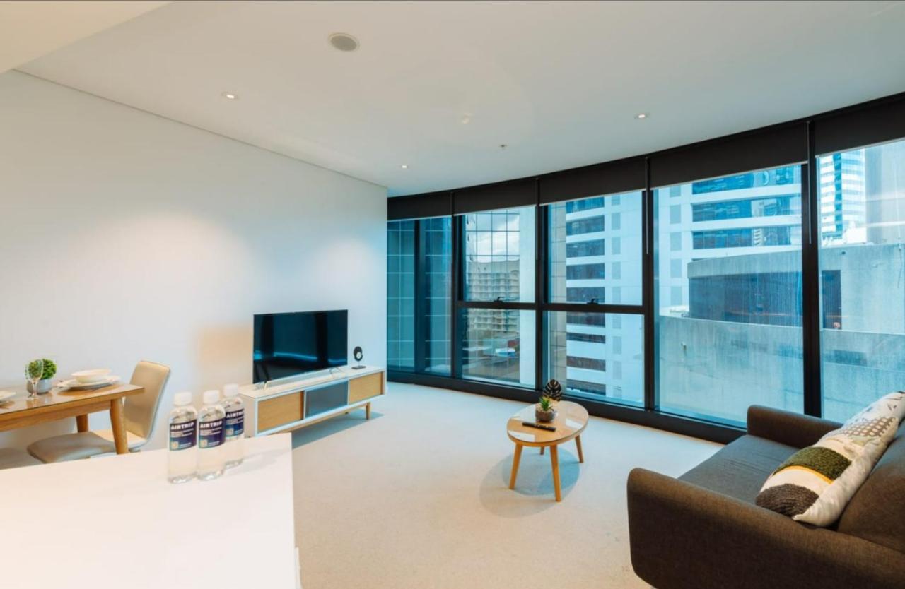 1 Bedroom Cbd With Wifi Pool Gym Apartment Brisbane