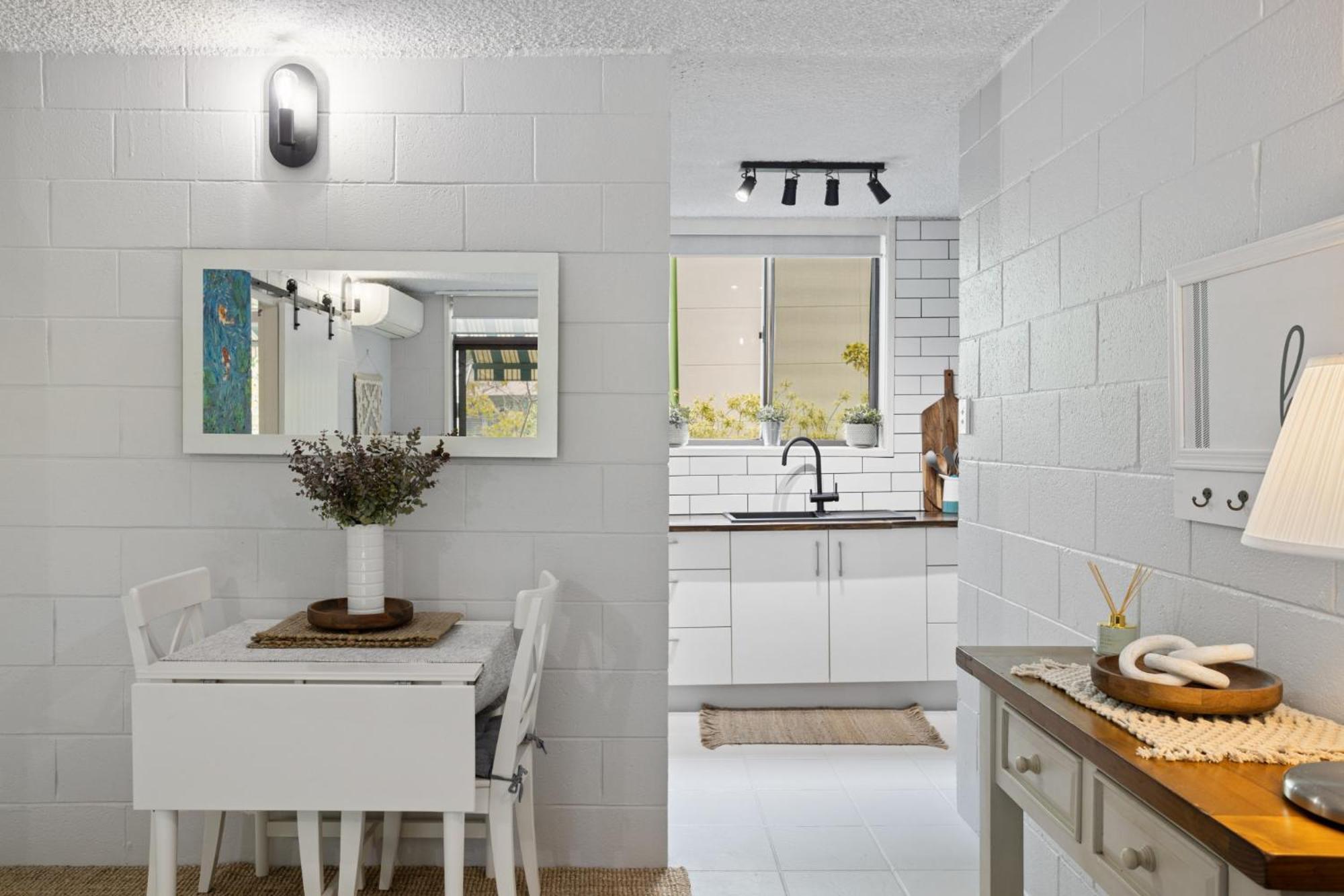 Inner Living In Quiet Location Apartment Brisbane
