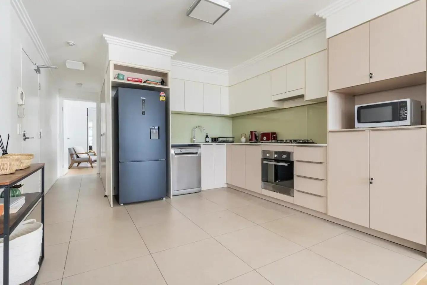 Cbd Stylish 1bed1bath Modern W Parking