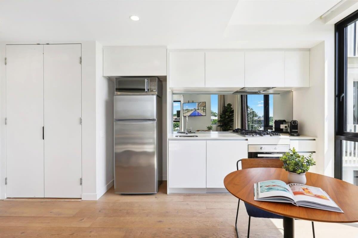 Stunning 1-bed By Victoria Park With Pool & Gym Brisbane